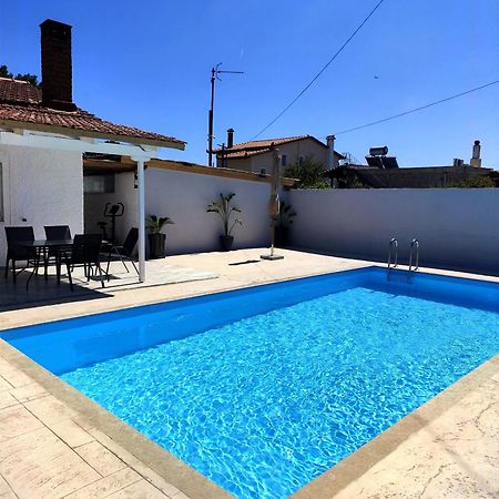 Johnson House Apartment Rafina  Luaran gambar