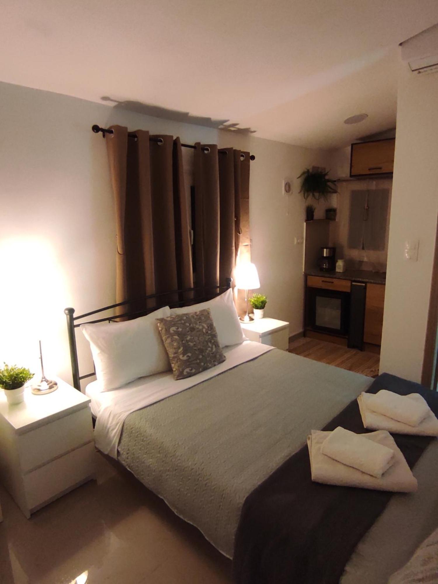Johnson House Apartment Rafina  Luaran gambar