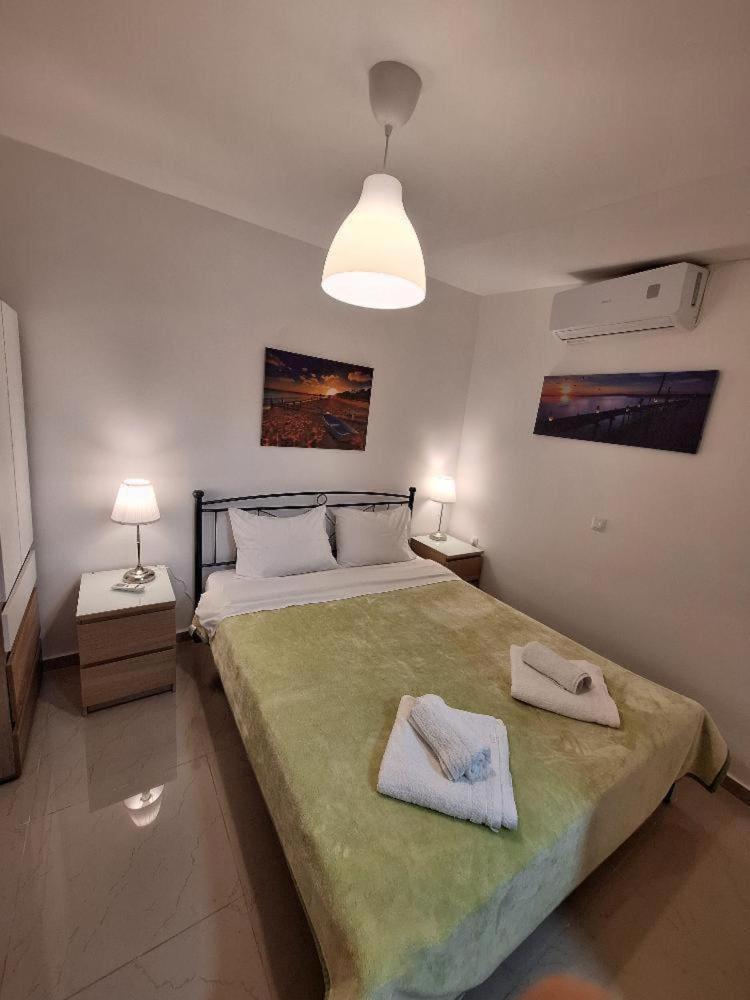 Johnson House Apartment Rafina  Luaran gambar