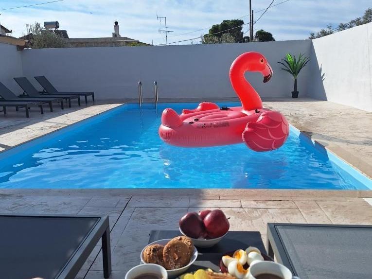 Johnson House Apartment Rafina  Luaran gambar