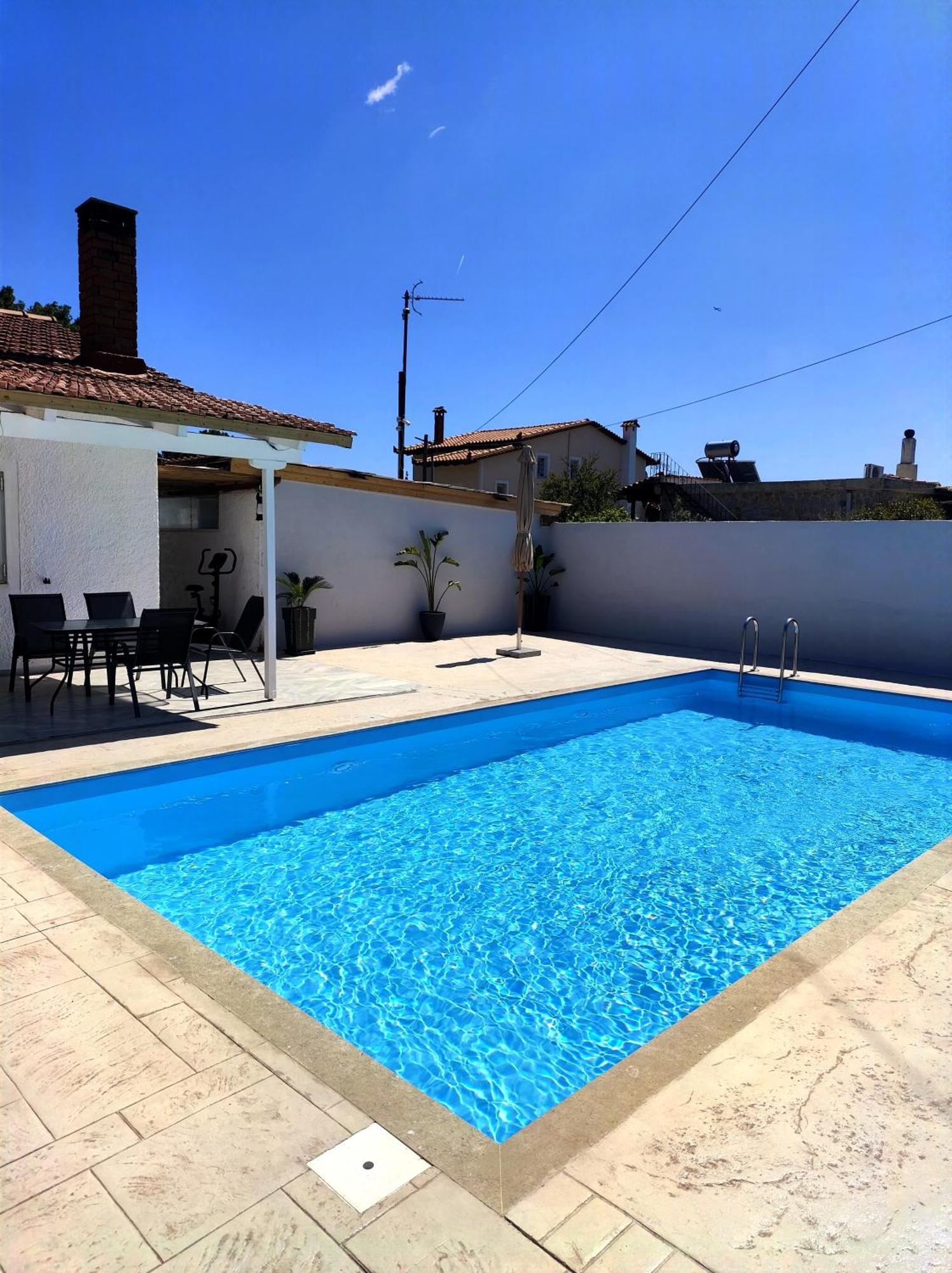 Johnson House Apartment Rafina  Luaran gambar