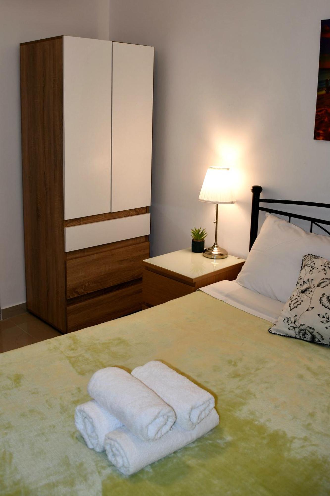 Johnson House Apartment Rafina  Luaran gambar